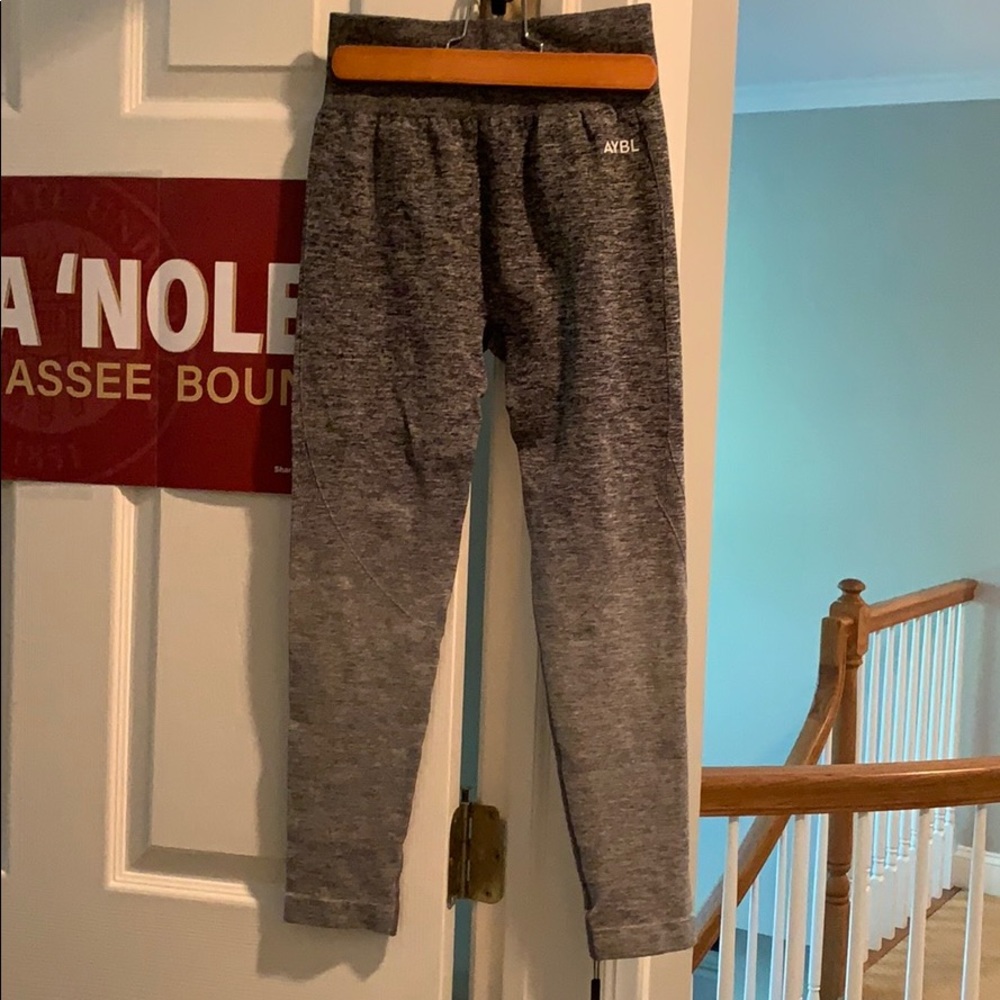 ABYL LEGGINGS